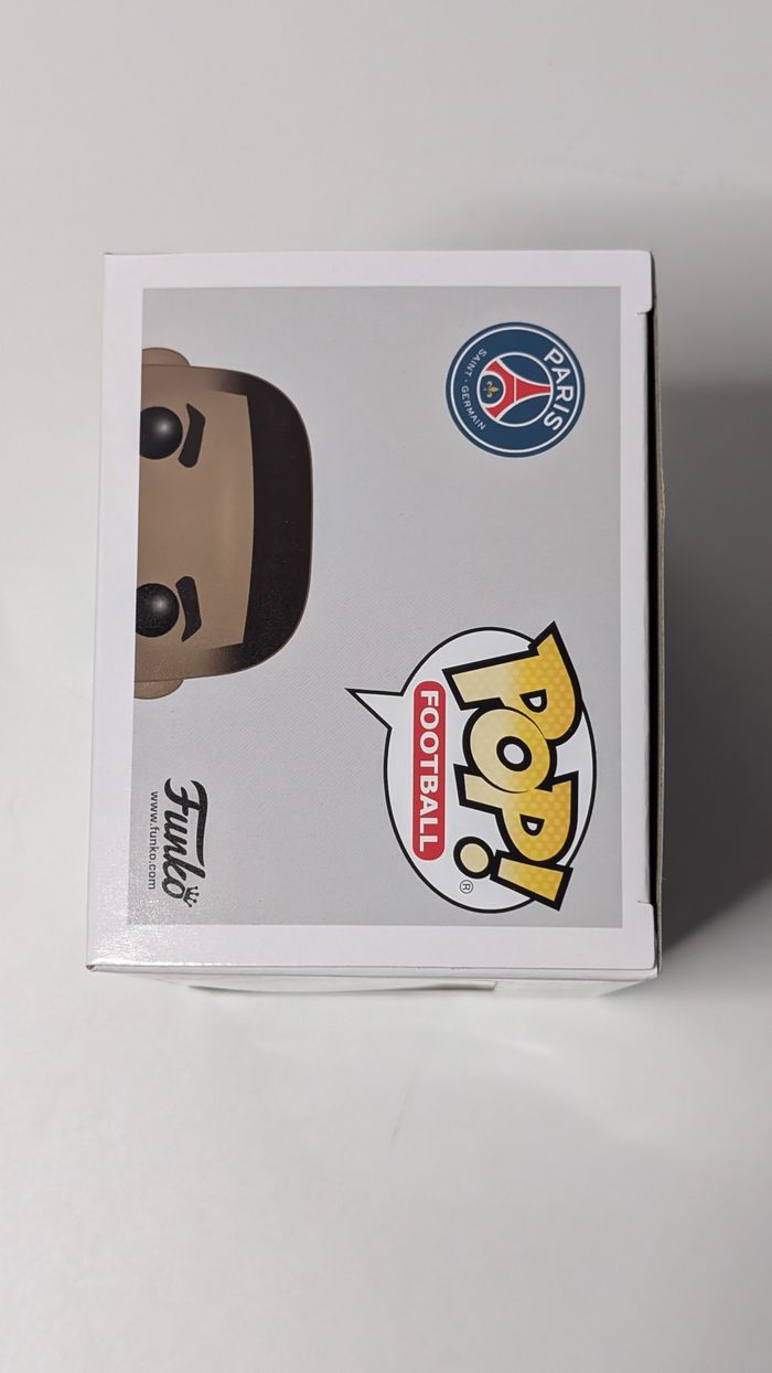 [Funko pop] Figurine PSG Kilian Mbappé 21 - photo numéro 5