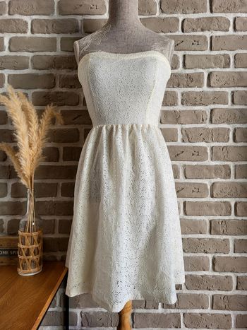 Robe bustier à dentelle blanc ivoire Cache Cache - romantique raffiné