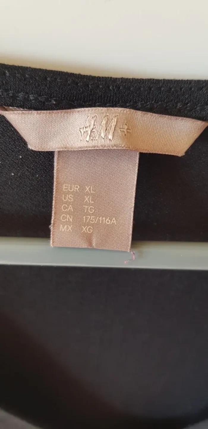 Robe fluide H&M+ - photo numéro 2