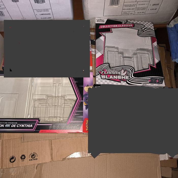 Lot de 43 Coffrets Pokémon Vide Ouvert Série 151 / Noir & Blanc 10.5 / Prismatiques / Ev 10 / ME01 - photo numéro 3