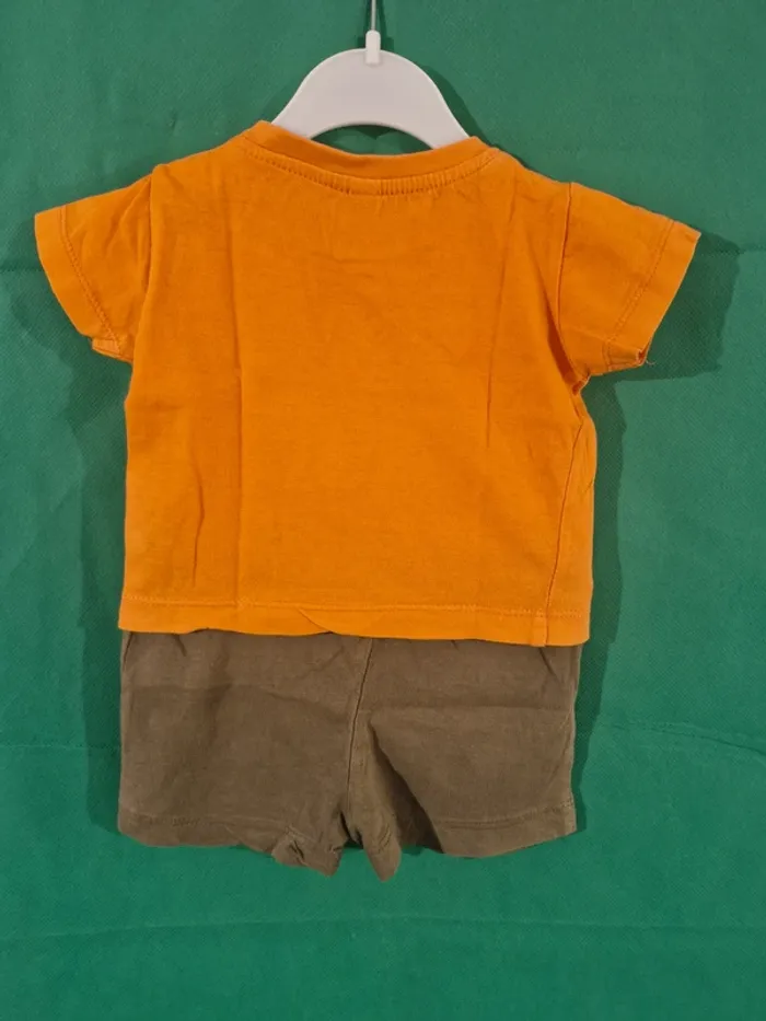 Ensemble bébé “Trio de la jungle” (t-shirt + short) orange kaki 3 mois Sans marque - photo numéro 4