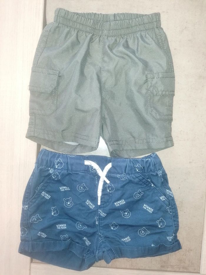 Lot de 2 shorts / Disney Baby (en bas) / 6 mois