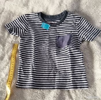 maillot manches courtes enfant rayé gris/blanc. 