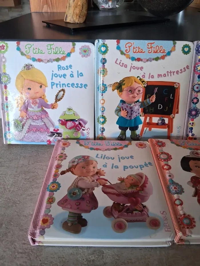 Lot de 5 livres petites filles - photo numéro 2