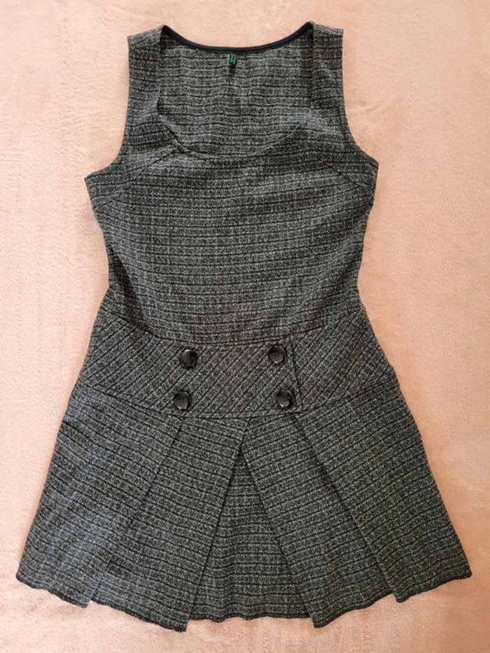 Très belle robe Benetton - photo numéro 4