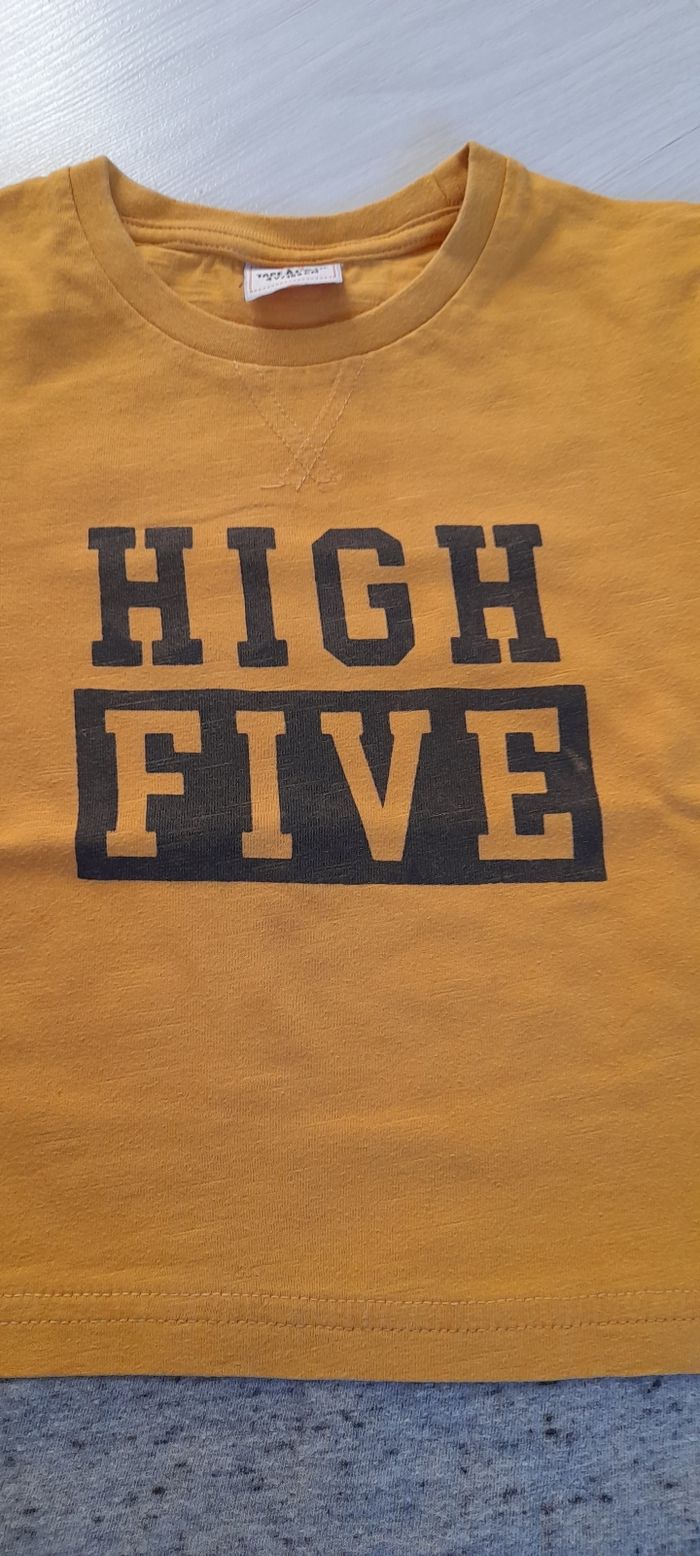 Tee-shirt manches longues T 4 ans - photo numéro 2