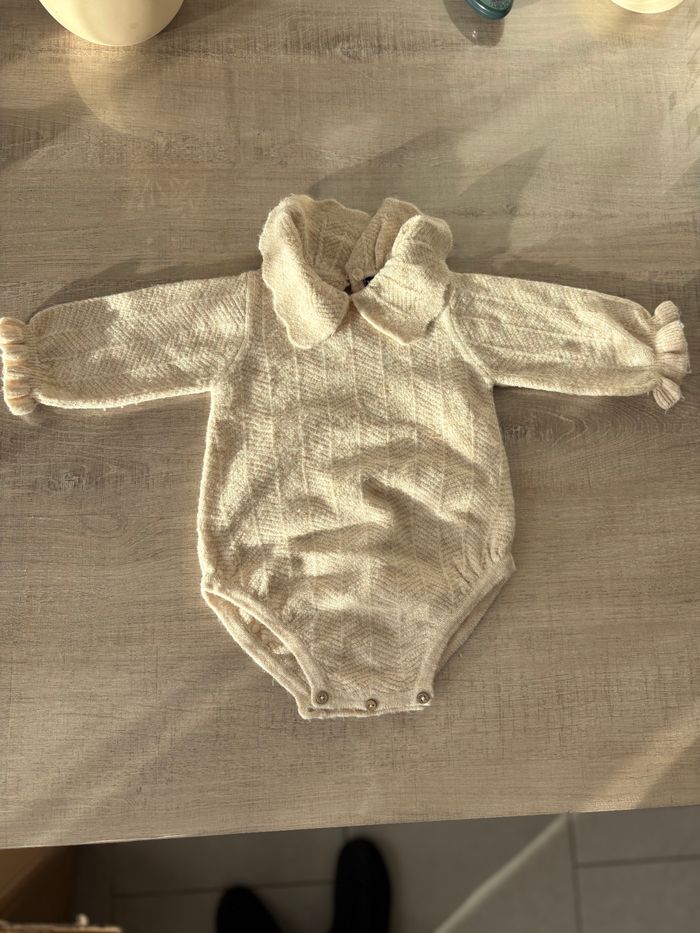 Lot de vêtements - photo numéro 2