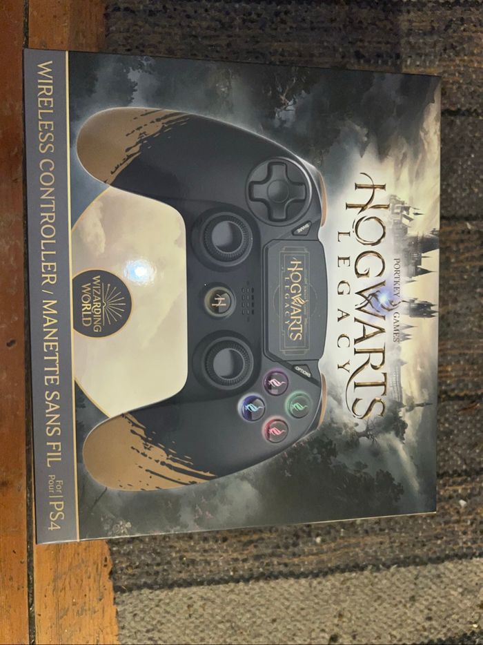 Manette PS4 Harry Potter édition limitée  collector rare