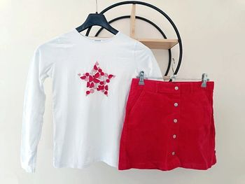 12 ans ensemble Okaïdi teeshirt et jupe côtelée