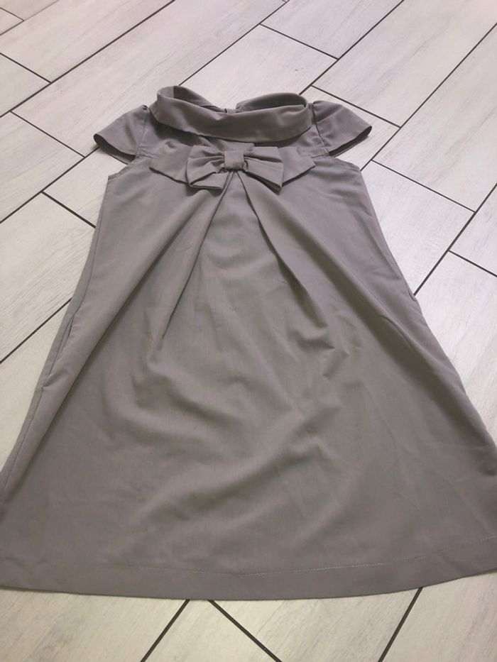 Robe gros noeud