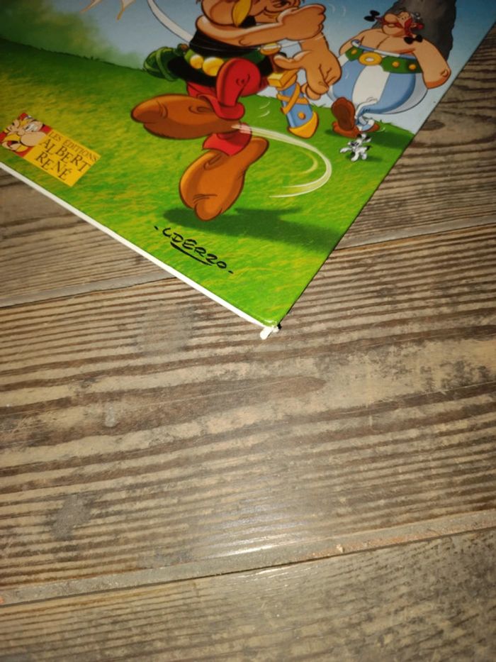 2 BD Astérix - photo numéro 5