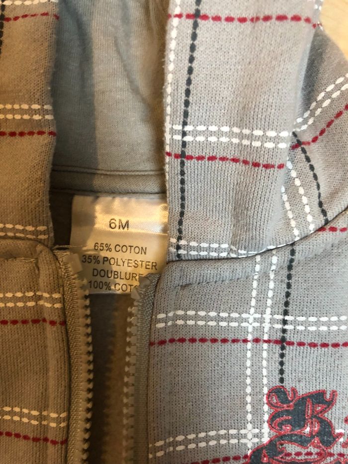 Gilet / veste 6 mois Très bon état - photo numéro 2