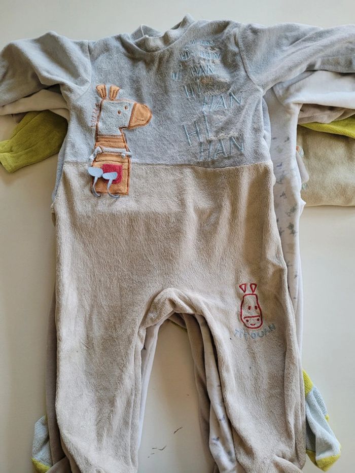 Lot 5 pyjamas - 18 mois - photo numéro 7