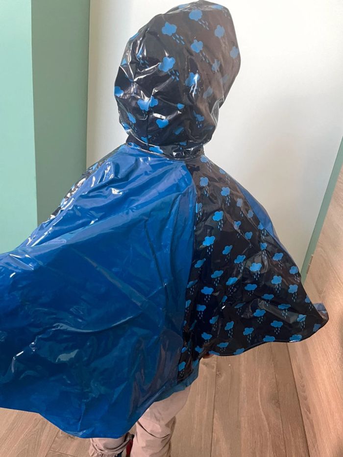 Cape de pluie franklin 2 ans - photo numéro 4