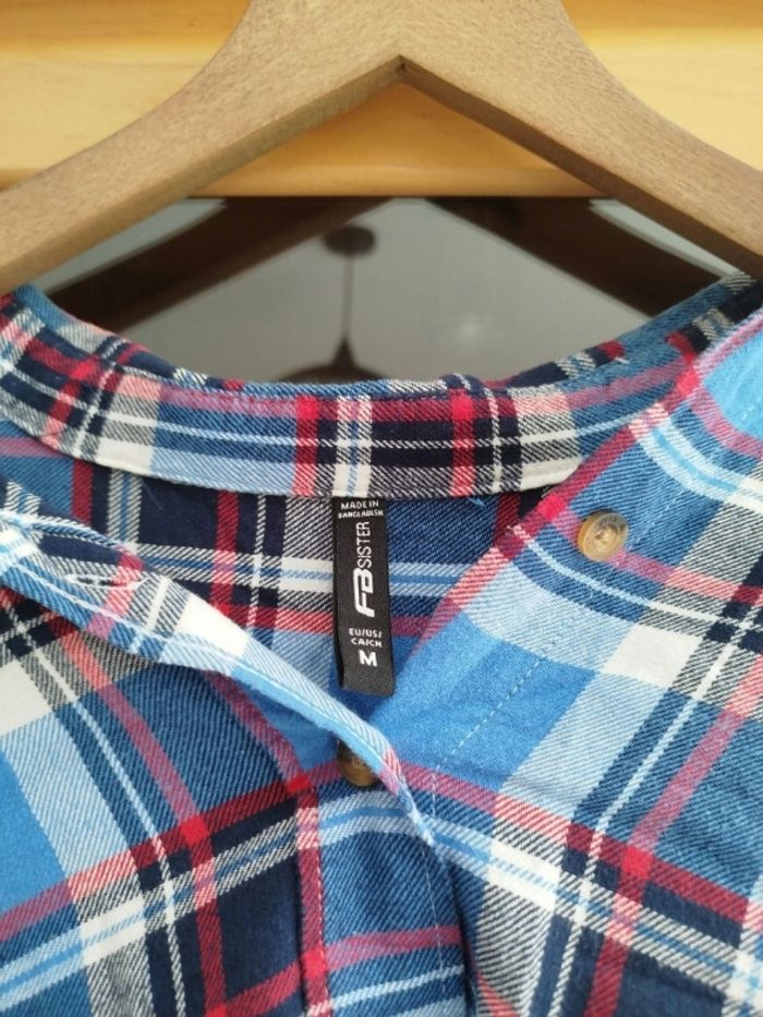 Chemise à carreaux  taille M - photo numéro 3