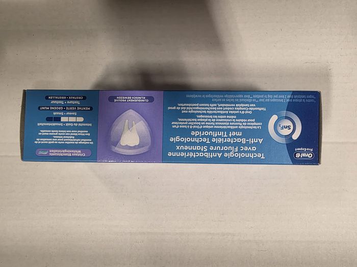 Dentifrice Oral B Pro Expert Cristaux Blanchisseurs - photo numéro 3