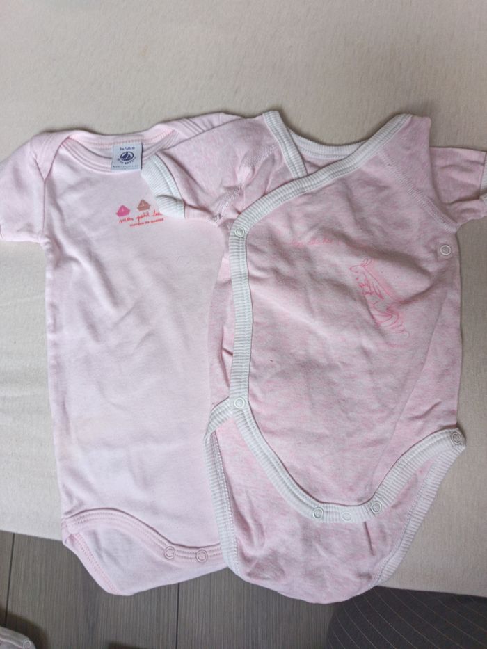 Bodys 3 mois petit bateau