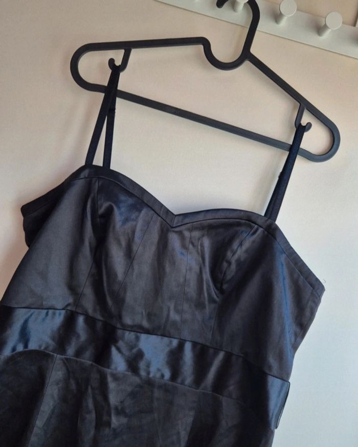 🌴 Belle robe noir 44 🌴 - photo numéro 2