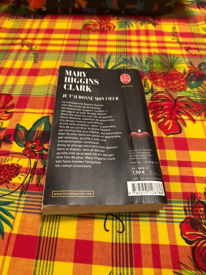 Livre Mary Higgins Clark - je t’ai donné mon cœur - photo numéro 3