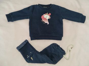 Ensemble sweat et jogging