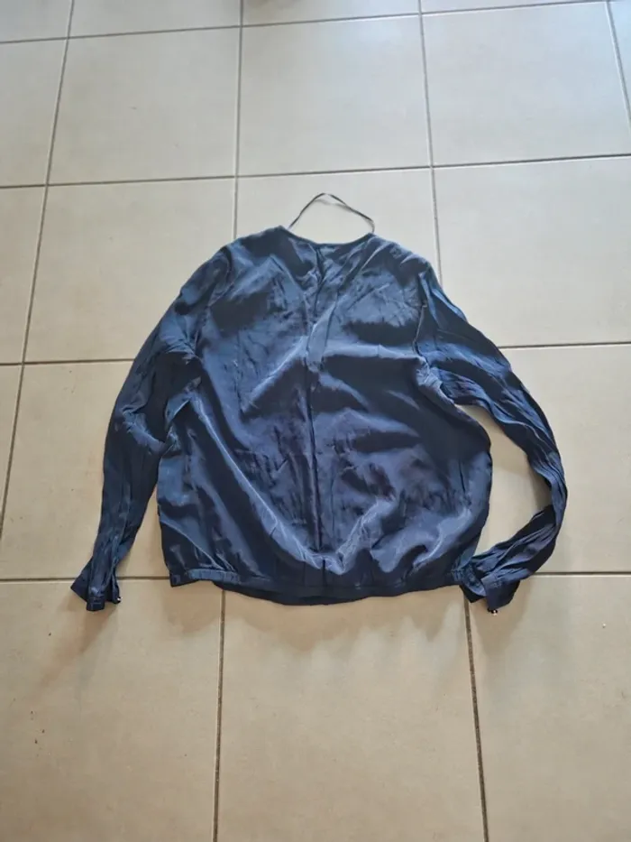 Tee shirt manche longue Taille 40 - photo numéro 2