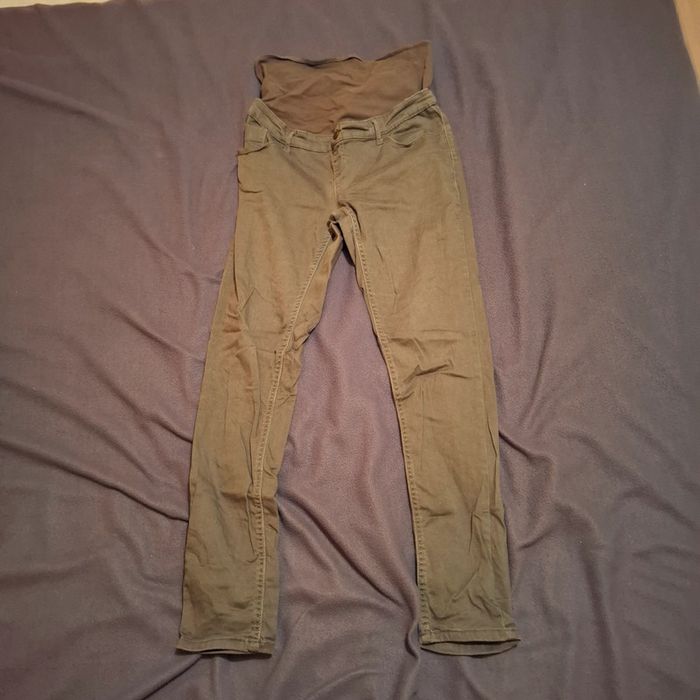 Pantalon de grossesse