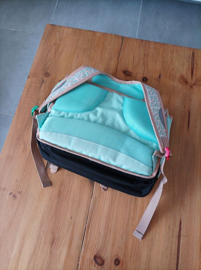 Cartable - photo numéro 2