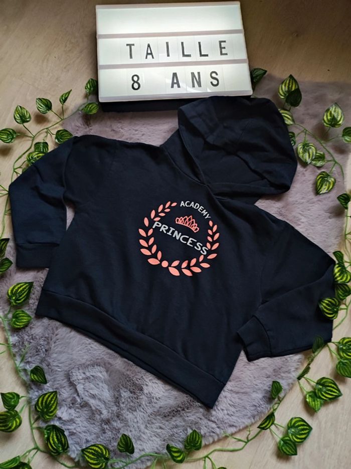 Sweat bleu et rose à capuche fille 8 ans