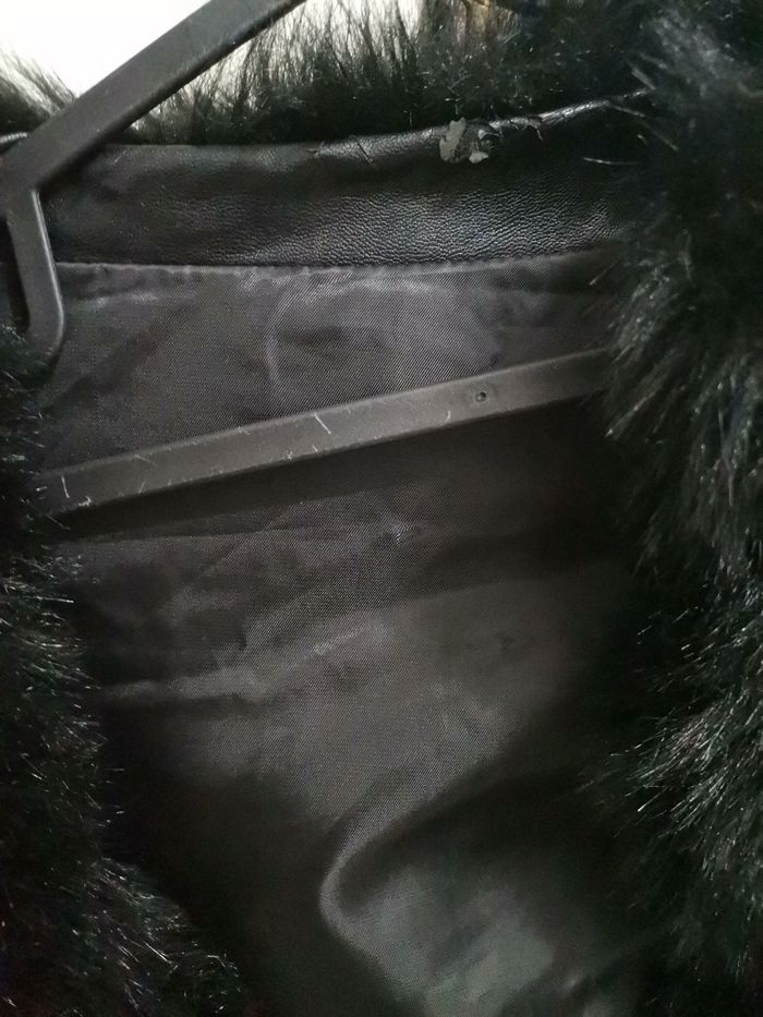 Gilet sans manches fausse fourrure noire – chaud & élégant - photo numéro 6