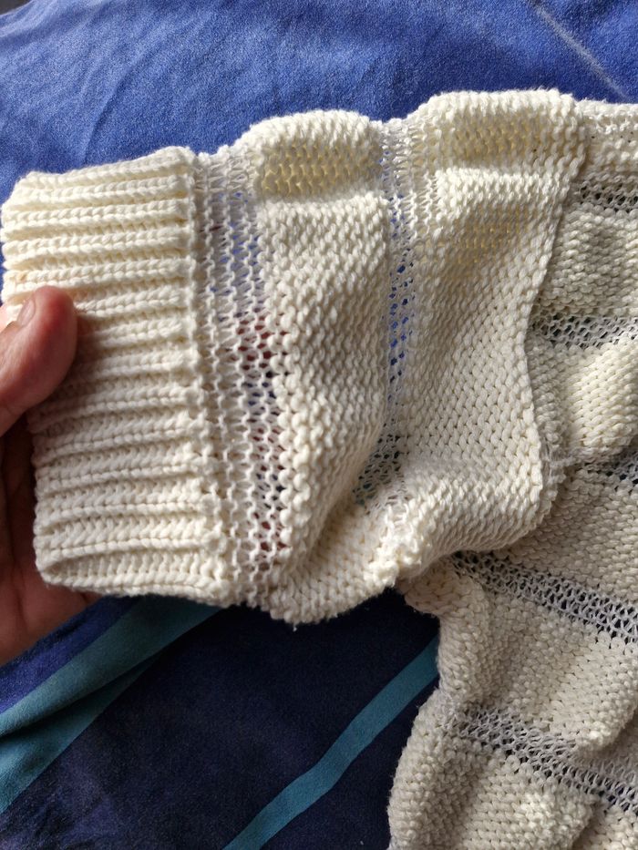 Magnifique pull court déco jeu de transparence - photo numéro 6