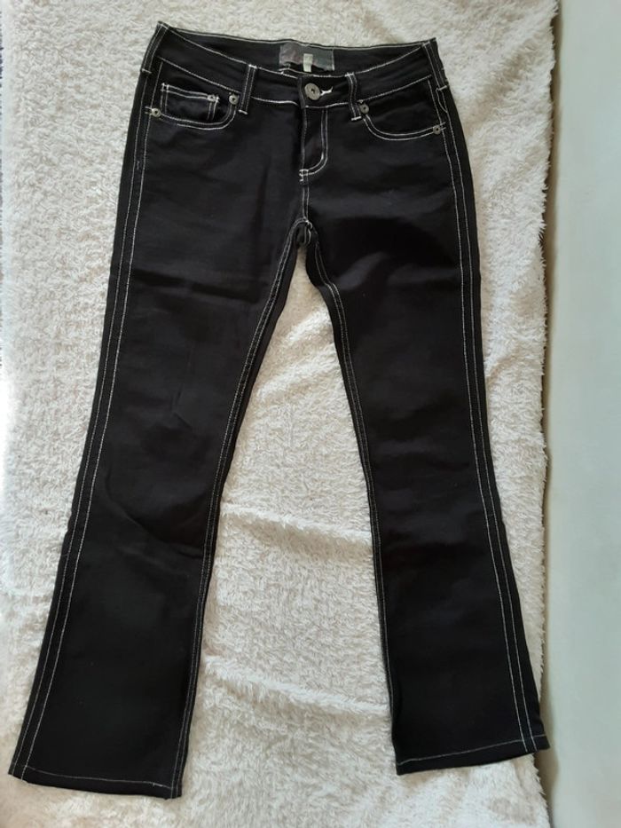 Jean taille 38 - photo numéro 2