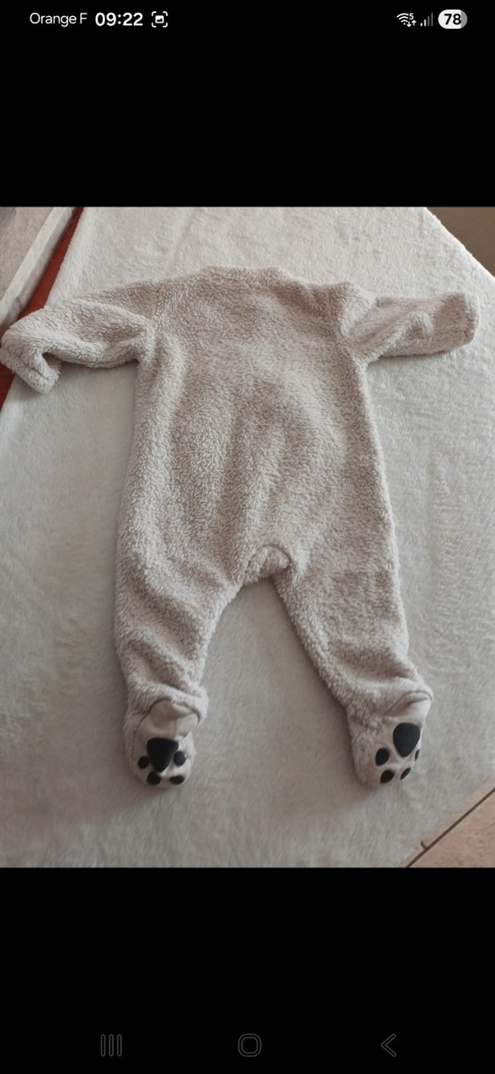 Pyjama bébé taille 6 mois - photo numéro 4