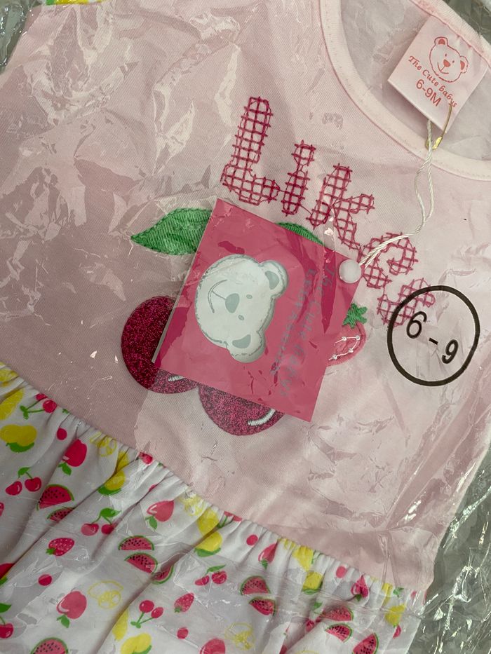 Ensemble fille 6-9 mois - photo numéro 3