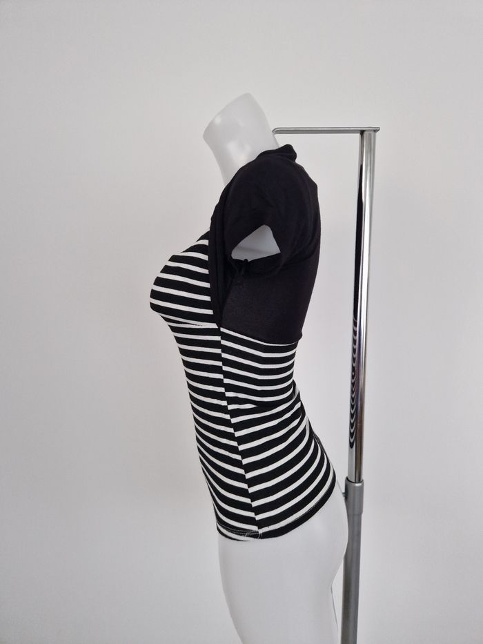 Haut rayé avec faux gilet noir Made in Italy - photo numéro 3