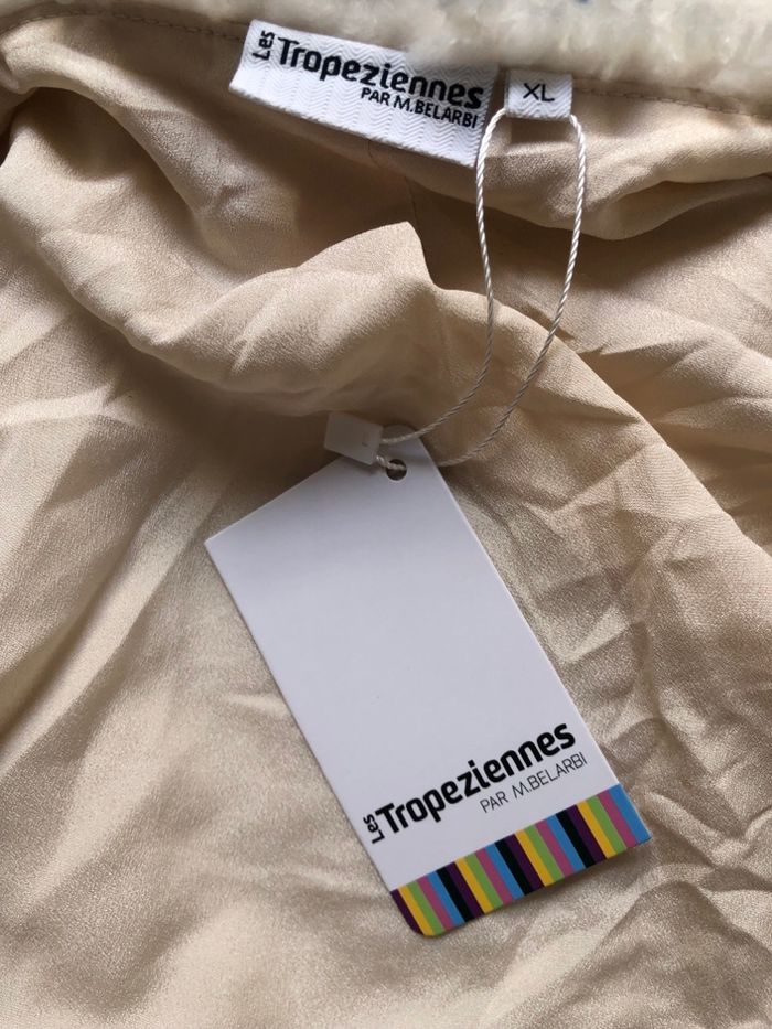 Manteau en fausse fourrure 🧥 • Crème/blanc • Taille XL • Neuf avec étiquette - photo numéro 10