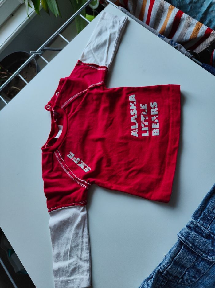 Tee-shirt et jean - photo numéro 3