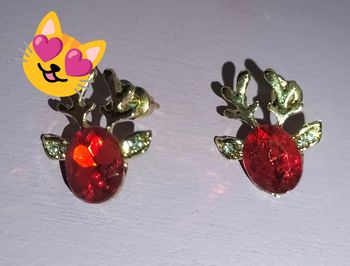 Boucles d'oreilles rennes perles rouges
