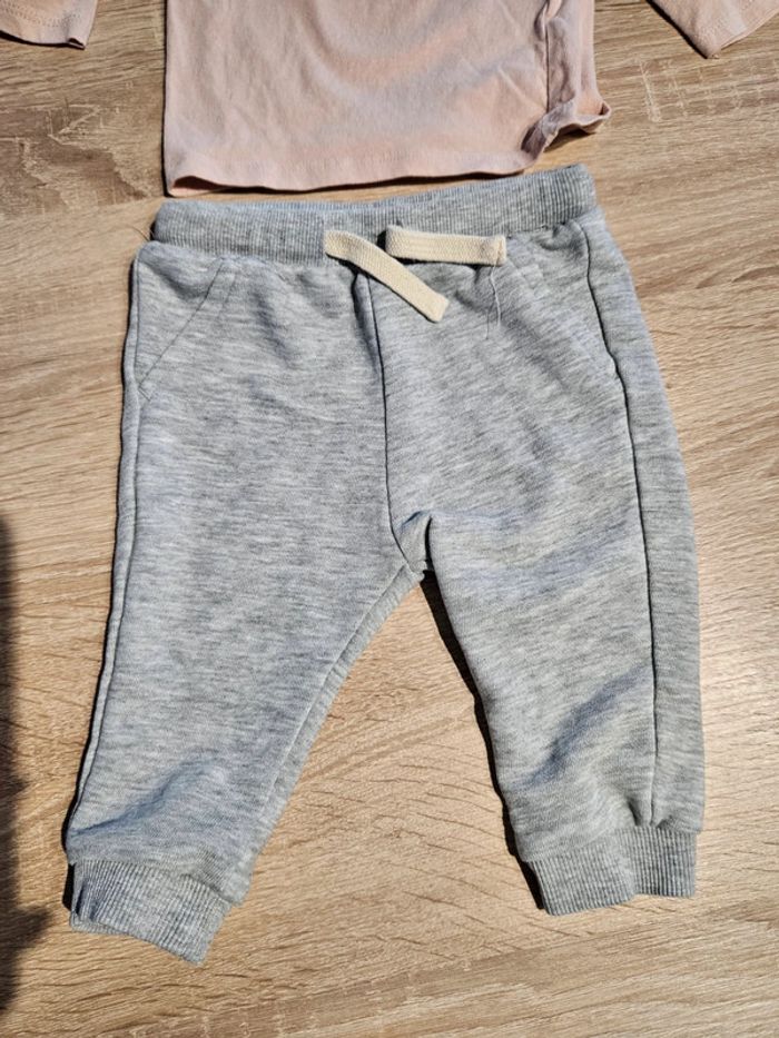 Ensemble bb 6 mois - photo numéro 2