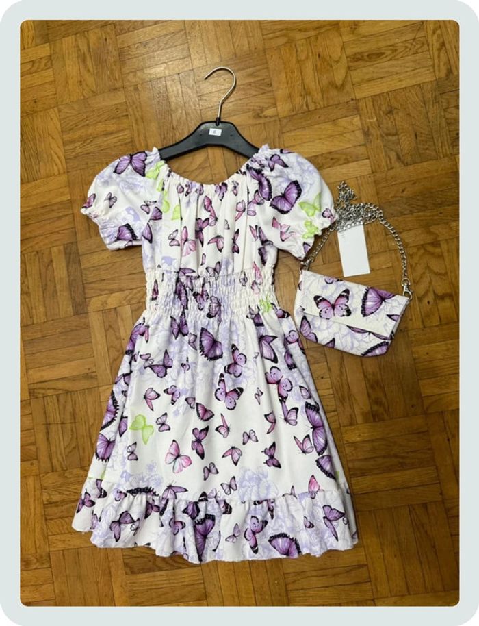 Robe à papillons roses - photo numéro 4