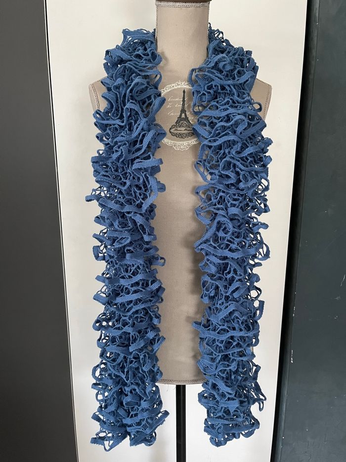 ☆☆ Écharpe 160 cm en Excellent État ☆☆
