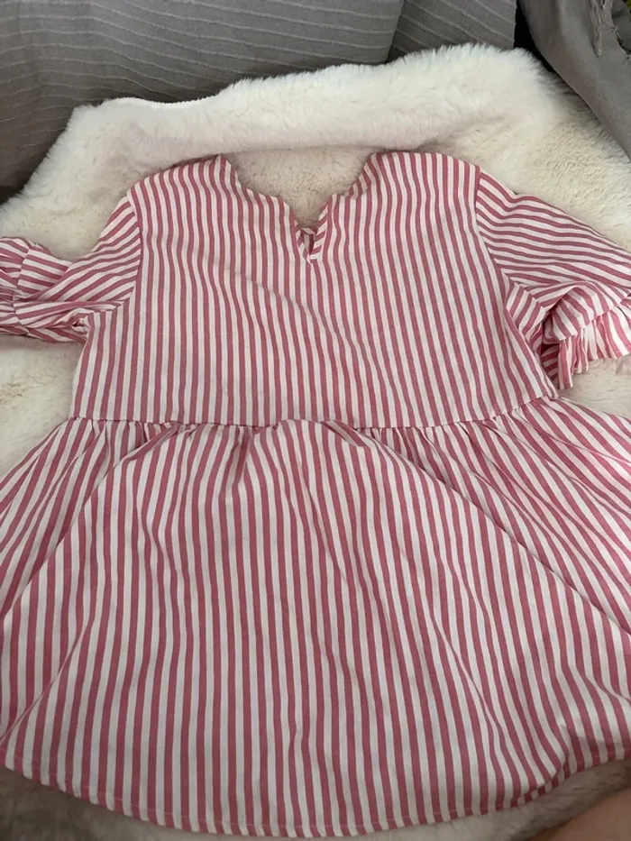 Haut SHEIN rayé taille M femme - photo numéro 2