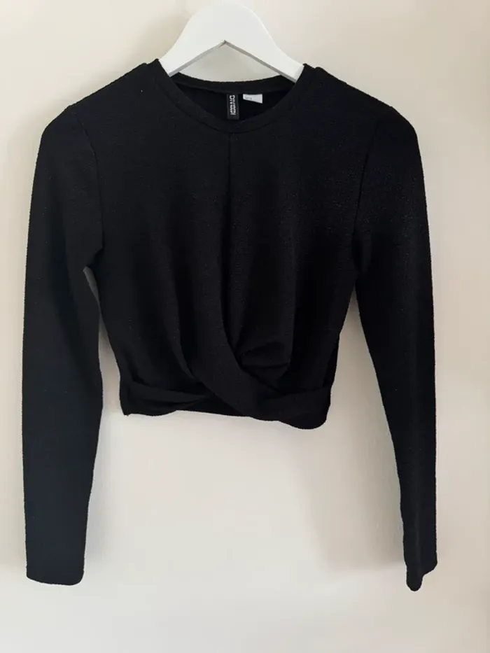 Top court manche longue été paillettes noir H&M