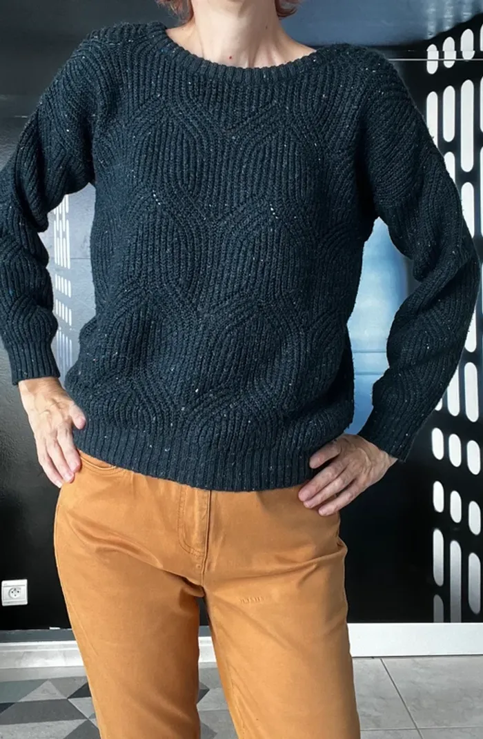 Pull naf naf 38
