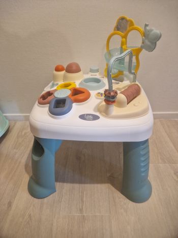Table de loisirs bebe