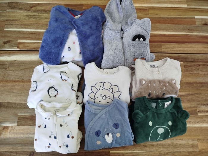 Lot de 8 pyjamas chaud 3 mois