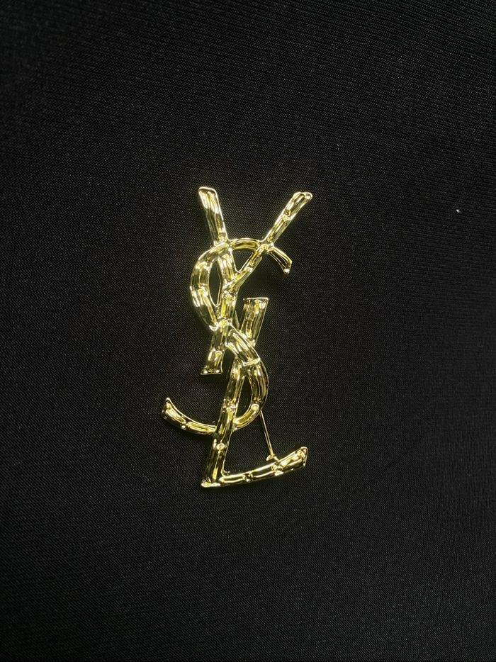 Broche en acier inoxydable