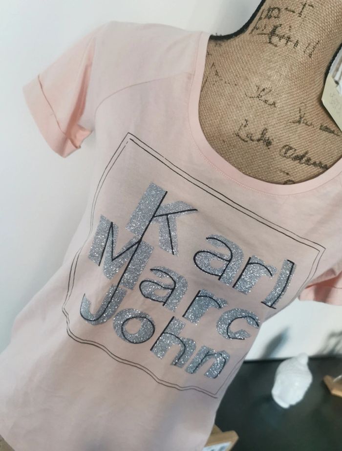 T-shirt. - photo numéro 2