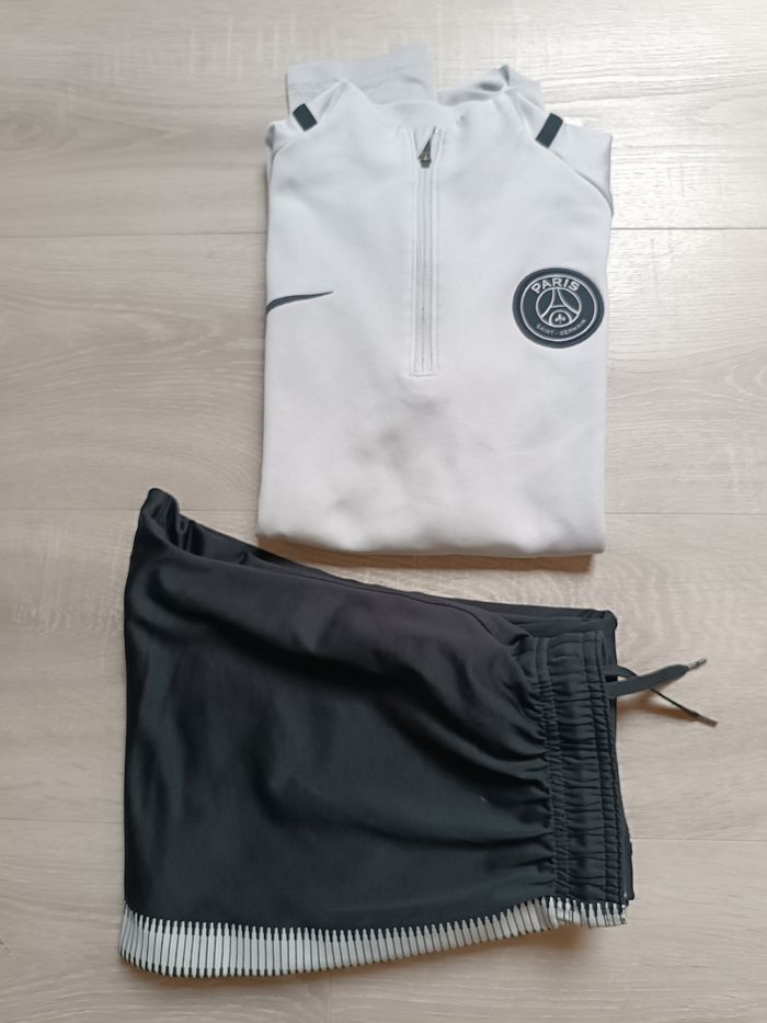 Survêtement psg