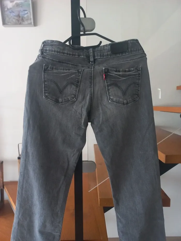Jean Levi's 570 - photo numéro 4