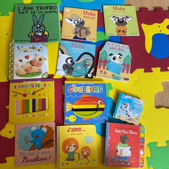 Lot de livres bébé